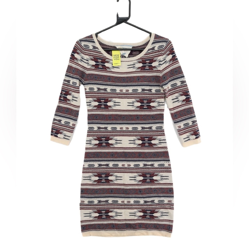 CALIFORNIA MOONRISE Patterned Knit Dress with 3/4 Sleeves